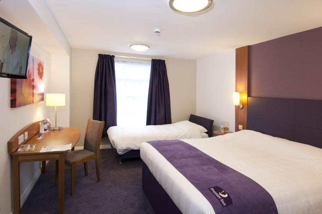Premier Inn Liverpool Albert Dock 部屋 写真
