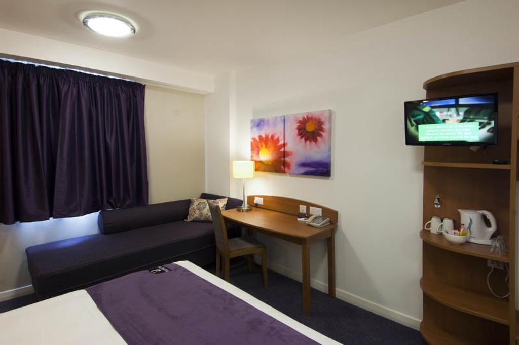 Premier Inn Liverpool Albert Dock エクステリア 写真